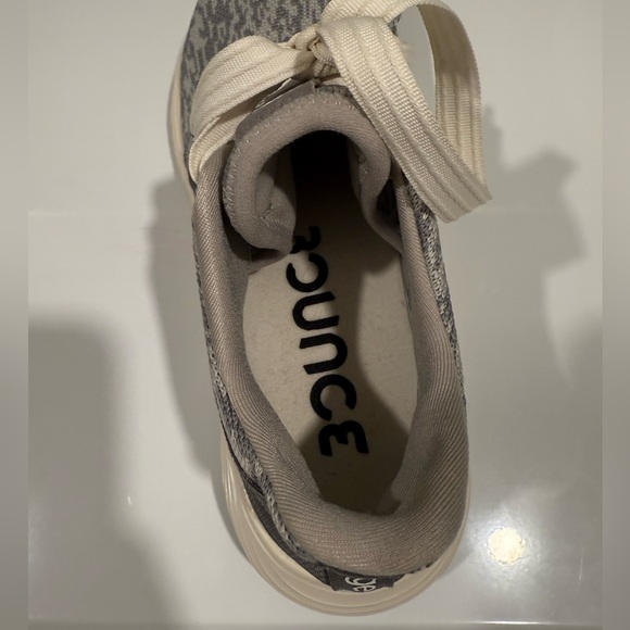 Adidas Women's Bounce Edge Lux - Picture 4 of 8